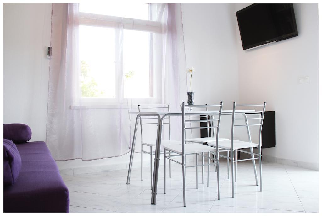 Apartments & Room Dijana Trogir Exterior photo